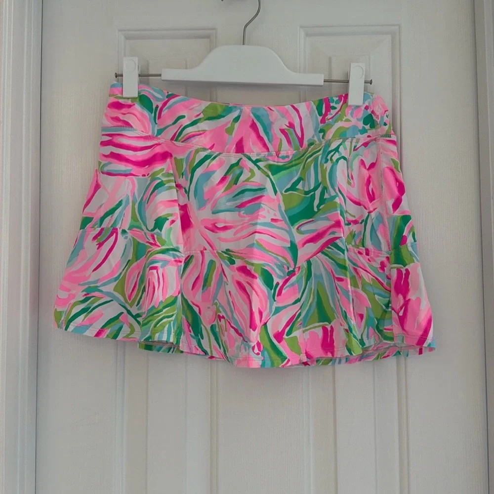 Lilly Pulitzer luxletic skort. Size medium
